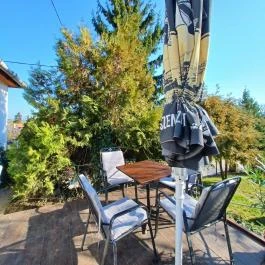 Zsengélő Café, Verőce - Külső kép