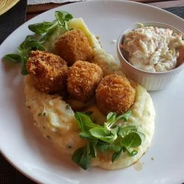 Bagolyvár Fogadó, Pécs - Vendéglátás