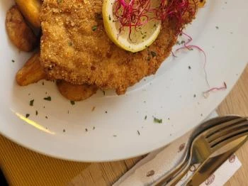 Spájz Vendéglő Ják