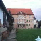 Pintér Tanya Panzió Erdőtelek - Külső kép