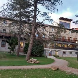 Cardoner Hotel, Pilisszentkereszt - Egyéb