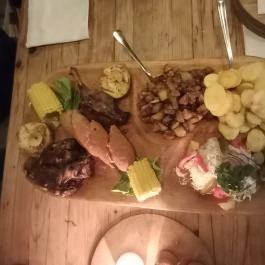 Excalibur Középkori Lovag Étterem Eger - Egyéb