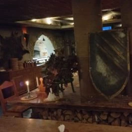 Excalibur Középkori Lovag Étterem Eger - Egyéb
