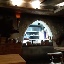 Excalibur Középkori Lovag Étterem Eger - Egyéb