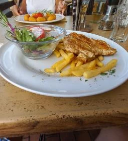 Gomba Cafe Étterem & Pizzéria