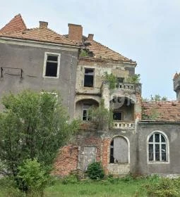 Hajmáskéri Tüzérlaktanya