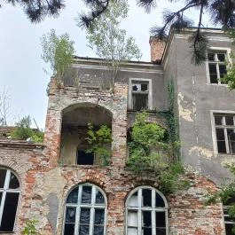 Hajmáskéri Tüzérlaktanya, Hajmáskér - Külső kép