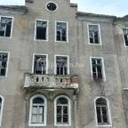 Hajmáskéri Tüzérlaktanya Hajmáskér - Külső kép