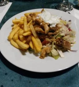 Halászbárka Étterem - Hotel Négy Évszak