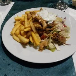 Halászbárka Étterem - Hotel Négy Évszak Hajdúszoboszló - Étel/ital