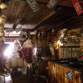 Henryx Western City Császár - Egyéb