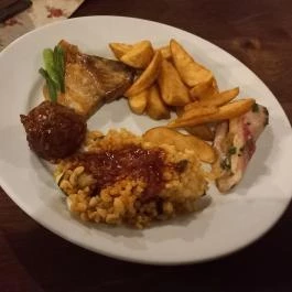 Sárga Ház Borgerező & Bisztró Villánykövesd - Egyéb