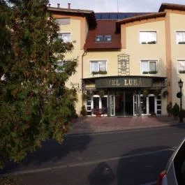 Hotel Lukács Kazincbarcika - Külső kép