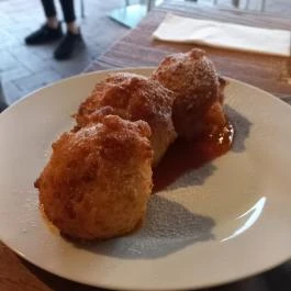 Kerekes Pince, Balatonalmádi - Egyéb