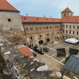 Thury-vár Várpalota - Egyéb