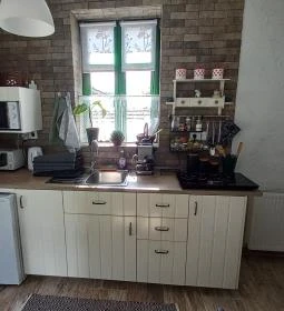 Ladislaus Schnaps-Haus Falusi Vendégház, Csolnok