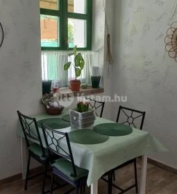 Ladislaus Schnaps-Haus Falusi Vendégház, Csolnok