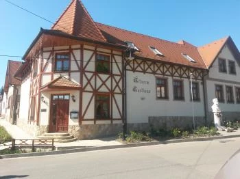 Szent Anna Panzió és Étterem Berkenye