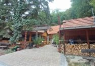 Vad-Fa-Ló büfé Dömös