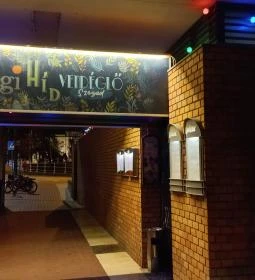 Vendéglő a Régi Hídhoz