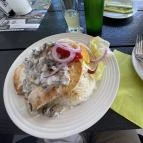 Tégláskert Vendéglő Peresznye - Étel/ital