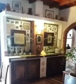 Aranygombos Fogadó étterme