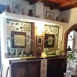 Aranygombos Fogadó étterme, Telkibánya - Belső