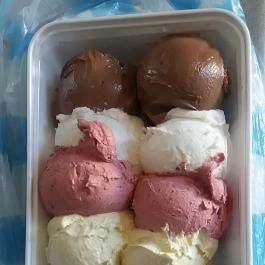 Boróka Fagyizó - Thököly út Budapest - Étel/ital