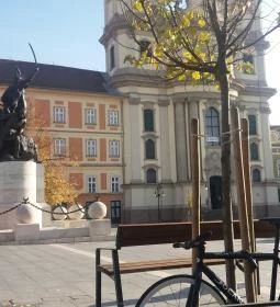 Főtér Cafe Restaurant