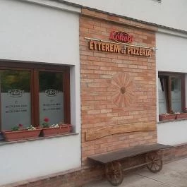 Lókötő Étterem és Pizzázó Mártély - Külső kép