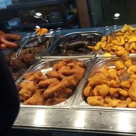 Pados Pipi Hús-Hentesáru, Grill Ételbár, Budapest - Étel/ital