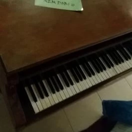 V-8 Vizes Nyolcas Uszoda és Szabadidőközpont, Szentendre - 