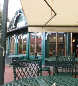 424 Ír Étterem & Söröző