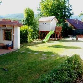 Antik Vendégház Nagyvisnyó - Medence/kert