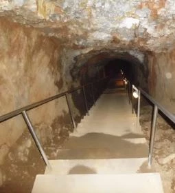 Baradla-barlang Vörös-tói Látogatóközpont