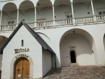 Báthori Várkastély & Panoptikum Nyírbátor