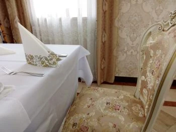 Borostyán Med Hotel Étterme Nyíradony