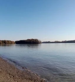 Camelot Club Hotel & Étterem