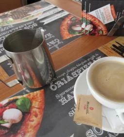 City Grill Gyorsétterem & Kávézó