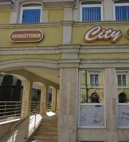 City Grill Gyorsétterem & Kávézó