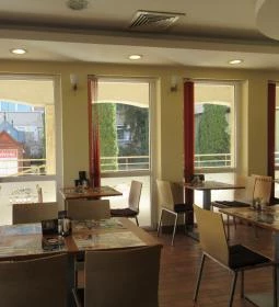 City Grill Gyorsétterem & Kávézó