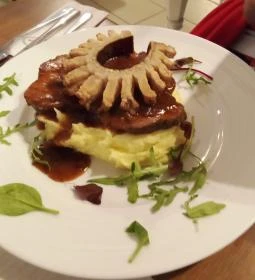 Éden Lounge Étterem