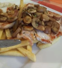 Ezüstfenyő Étterem