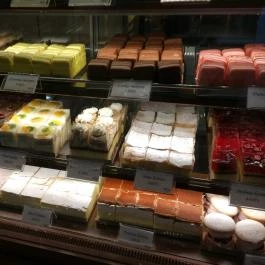 Gombai Cukrászda Veresegyház - Egyéb