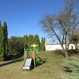 Hasik Hotel, Döbrönte - Medence/kert