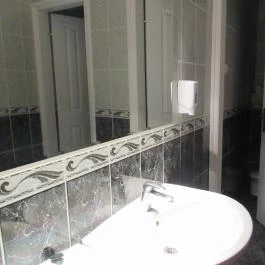 Hotel Aqua-Lux Étterme, Cserkeszőlő - Mosdó