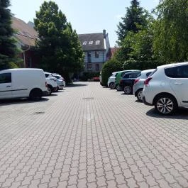 Hotel Kálvária, Győr - Medence/kert