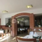 Hotel Kardosfa Ökoturisztikai és Konferenciaközpont étterme Szenna - Belső