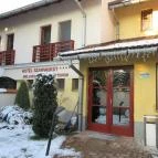 Hotel Szarvaskút Zirc - Külső kép