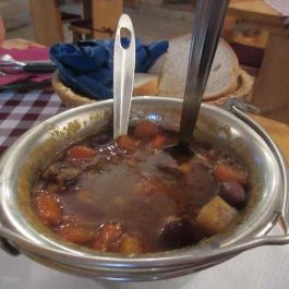 Kemencés Csárda, Ópusztaszer - Étel/ital